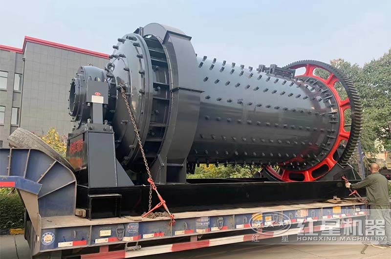 1.5x4.5米球磨機(jī)發(fā)貨