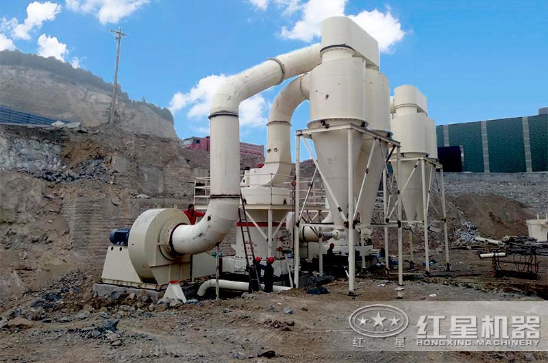 雷蒙磨粉機現場 雷蒙磨粉機現場