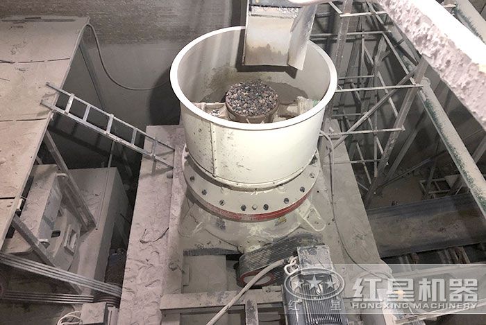 圓錐破碎機粉碎石料 圓錐破碎機粉碎石料
