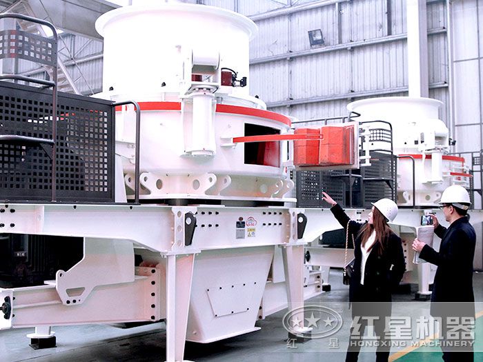 HVI制砂機(jī)開門設(shè)計