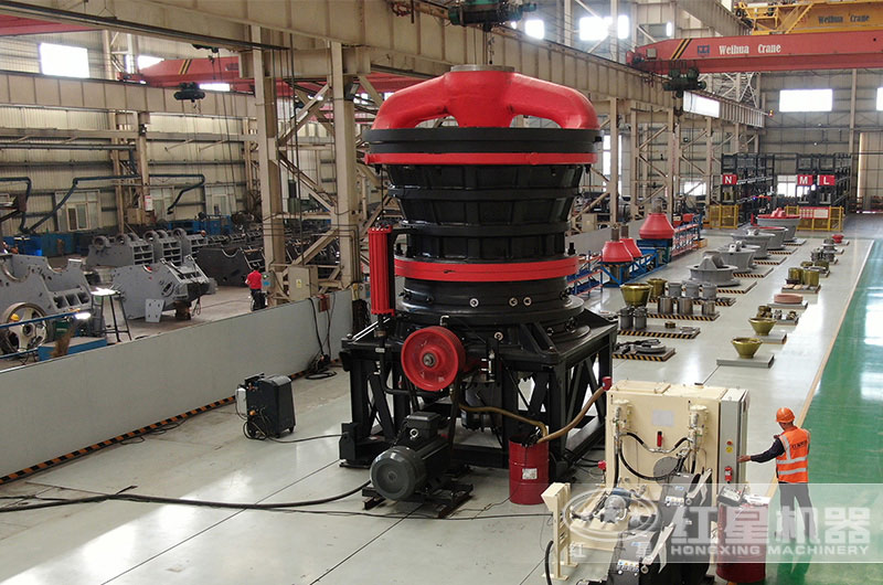 旋回破碎機參數