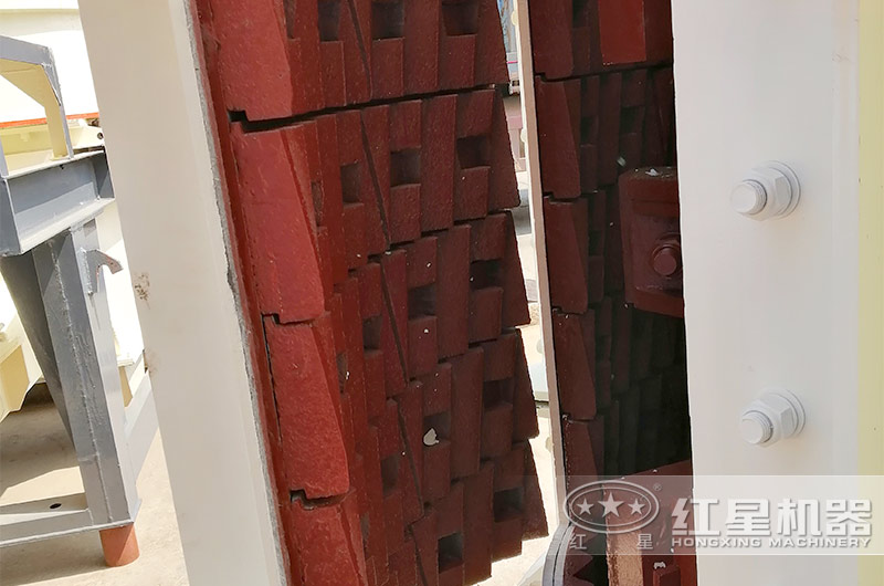 立式破碎機反擊襯板