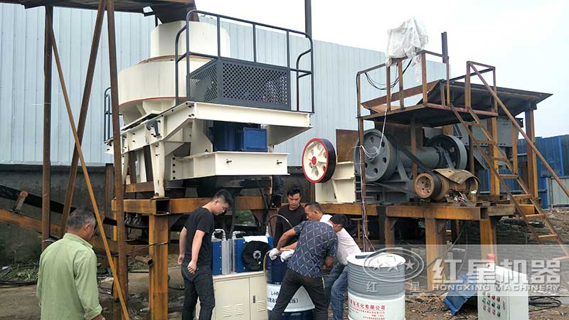 VSI-8518沖擊式破碎機(jī)現(xiàn)場實(shí)拍