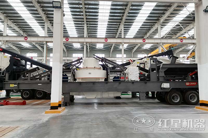 移動(dòng)式制砂機(jī)車間實(shí)拍 移動(dòng)式制砂機(jī)車間實(shí)拍