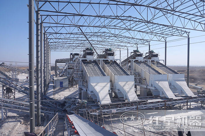 河北用戶配置的4臺振動篩