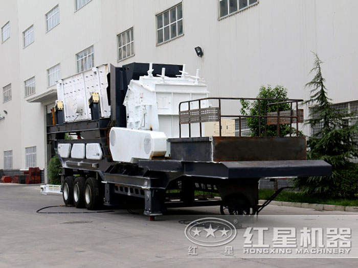 輪胎反擊式破碎機(jī)圖 輪胎反擊式破碎機(jī)圖