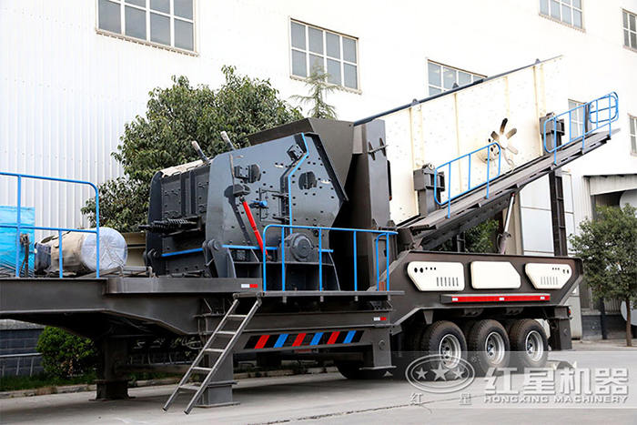 輪胎顎式破碎機(jī)輪胎式破碎機(jī)與反擊式破碎機(jī)搭配圖 輪胎顎式破碎機(jī)輪胎式破碎機(jī)與反擊式破碎機(jī)搭配圖