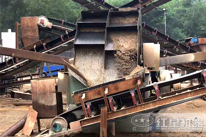 客戶洗砂現場 客戶洗砂現場