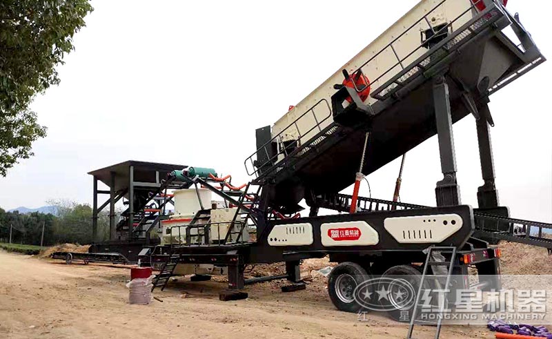 時產100噸的可以移動的河卵石制砂生產線 時產100噸的可以移動的河卵石制砂生產線