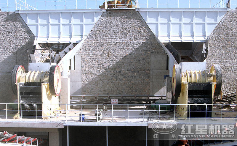 顎式破碎機 顎式破碎機