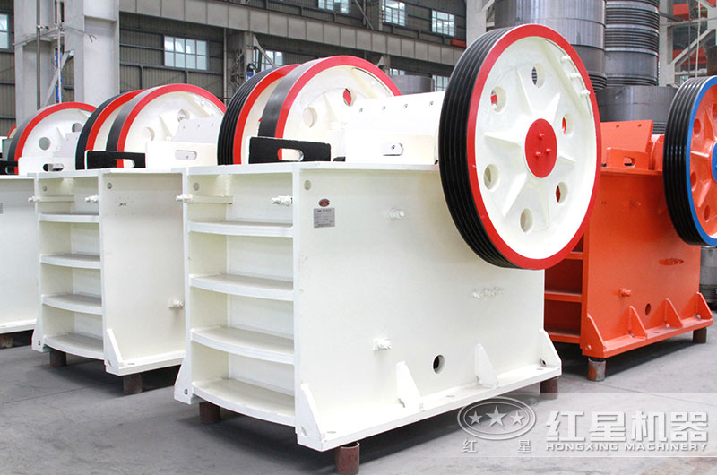 顎式破碎機廠家現貨圖 顎式破碎機廠家現貨圖