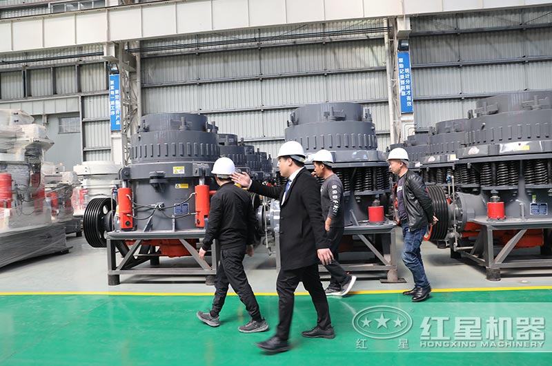 復(fù)合型圓錐破碎機(jī)