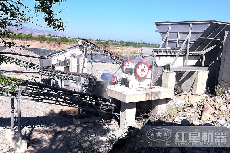 大型化石料生產線現場一 大型化石料生產線現場一