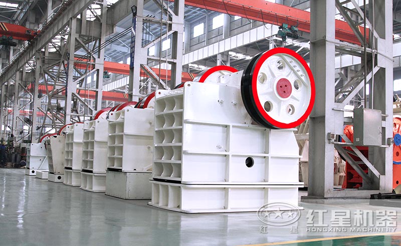 顎式破碎機是常見的粗破設備