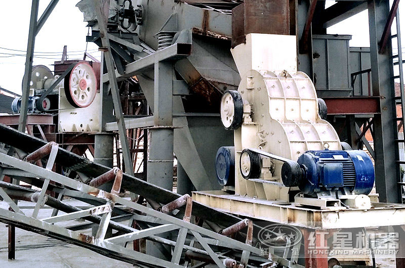 雙極粉碎機現場作業 雙極粉碎機現場作業