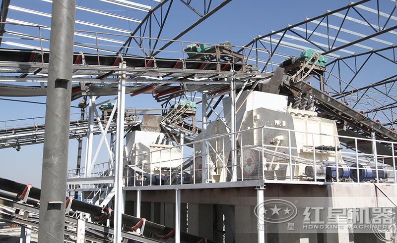 多臺反擊破組成的生產(chǎn)線