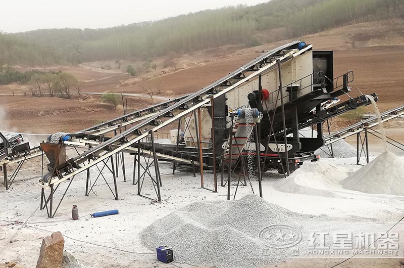 吉林移動式破碎站現(xiàn)場實拍