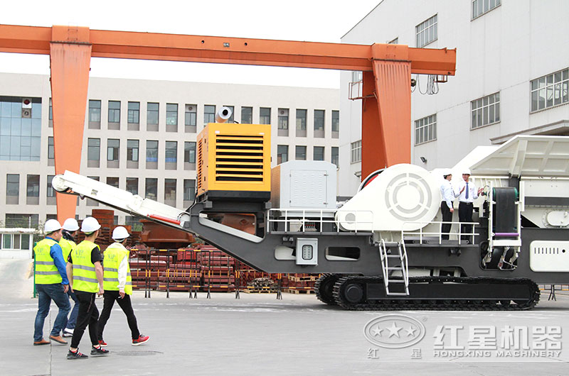 履帶式移動碎石機