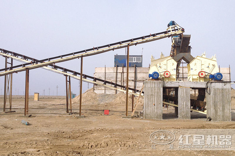 反擊式破碎機現場圖