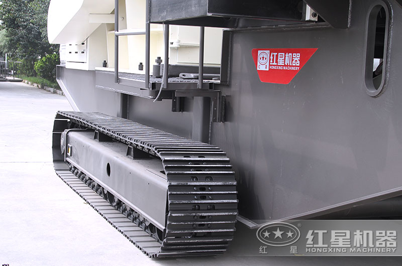 河卵石流動制砂履帶行走 河卵石流動制砂履帶行走