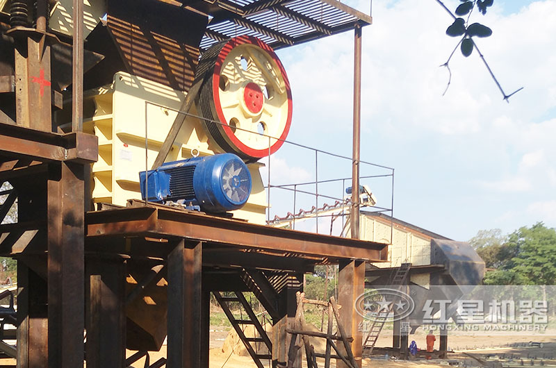 鄂破機(jī)250x400安徽生產(chǎn)現(xiàn)場圖 鄂破機(jī)250x400安徽生產(chǎn)現(xiàn)場圖