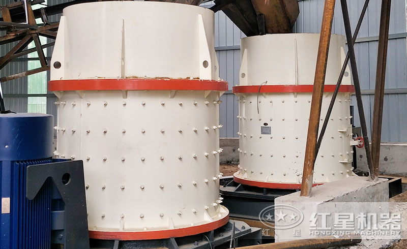 立式破碎機(jī) 立式破碎機(jī)