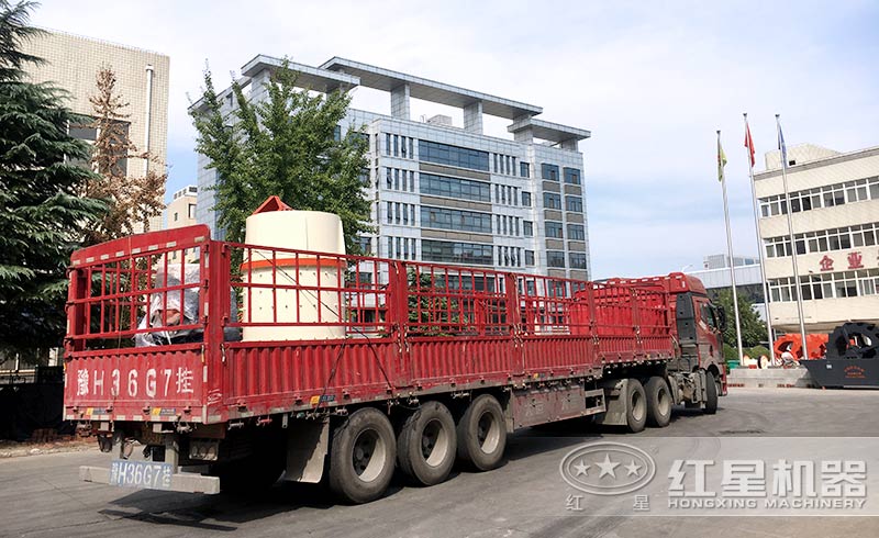 復(fù)合式制砂機(jī)發(fā)貨 復(fù)合式制砂機(jī)發(fā)貨