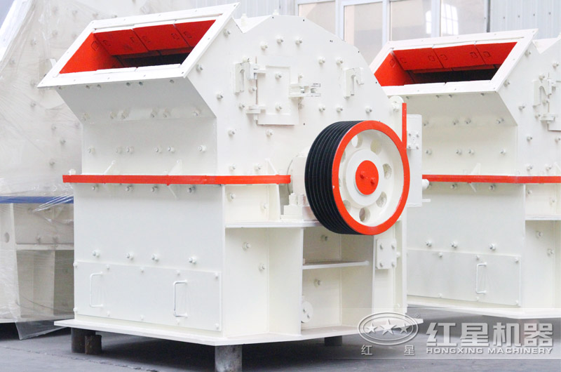 中小型錘式破碎機(jī) 中小型錘式破碎機(jī)