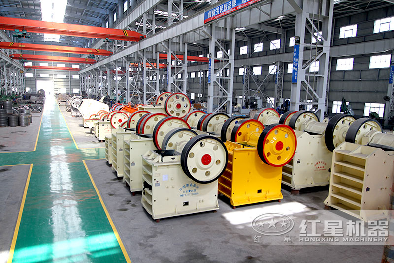 顎式破碎機(jī)車間