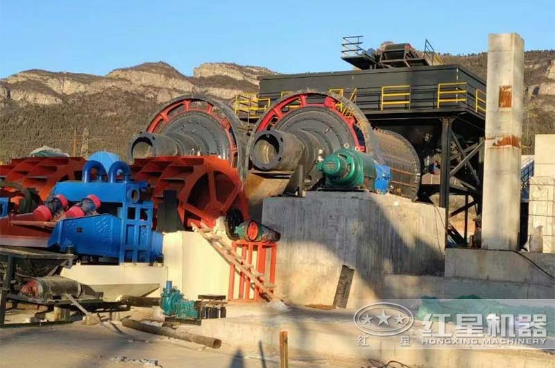 球磨機安裝現(xiàn)場