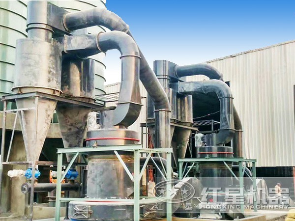 1100tph雷蒙磨現場作業圖 1100tph雷蒙磨現場作業圖