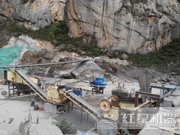 300石料生產線現場圖 300石料生產線現場圖