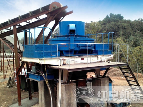 制砂機(jī)現(xiàn)場圖 制砂機(jī)現(xiàn)場圖