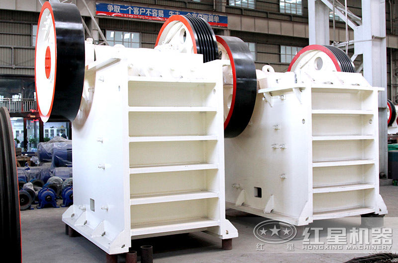 PE顎式破碎機 PE顎式破碎機