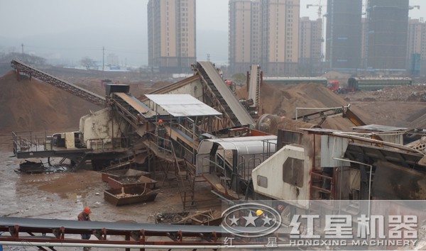 建筑垃圾破碎現場