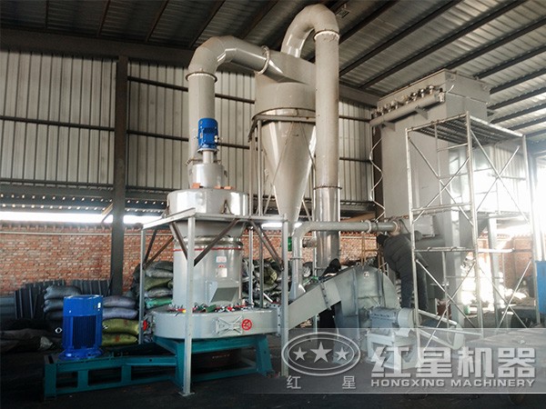 雷蒙磨粉機現場作業圖 雷蒙磨粉機現場作業圖