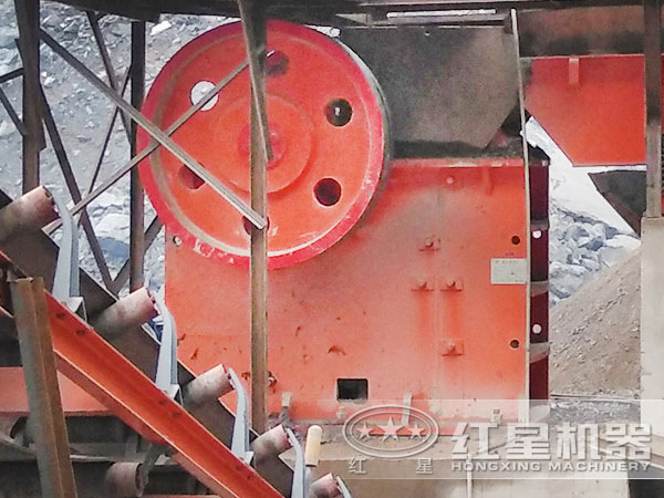 顎式破碎機 顎式破碎機