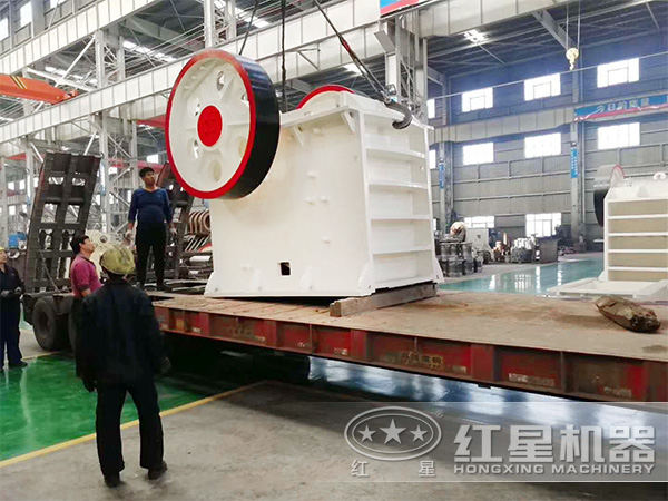 時產30噸400*600石頭破碎機發貨圖 時產30噸400*600石頭破碎機發貨圖