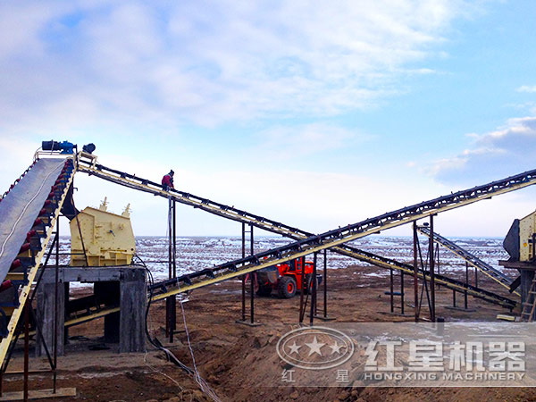 1000噸產量石頭破碎機現場作業圖 1000噸產量石頭破碎機現場作業圖