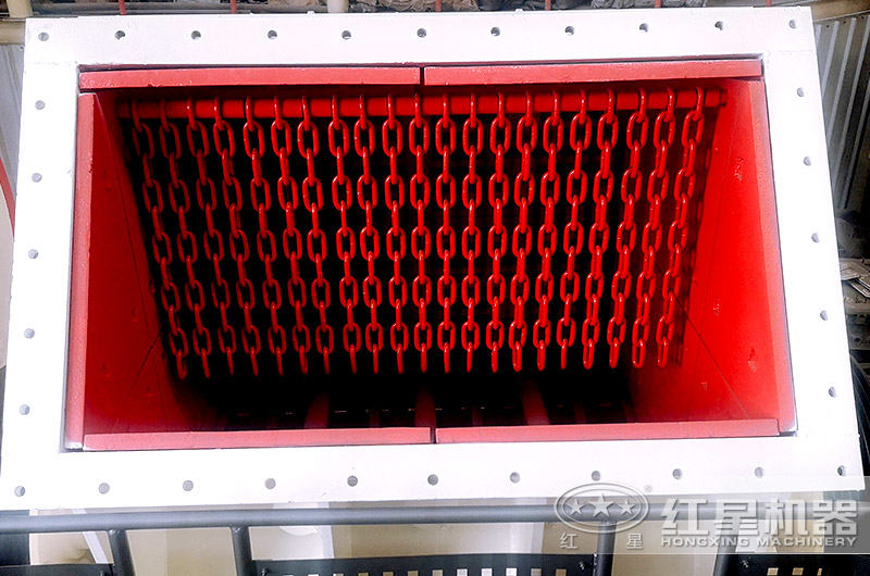 單段破碎機進料口局部圖 單段破碎機進料口局部圖