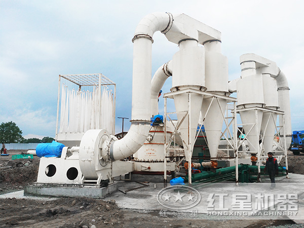 礦渣高壓微粉機作業(yè)現(xiàn)場 礦渣高壓微粉機作業(yè)現(xiàn)場