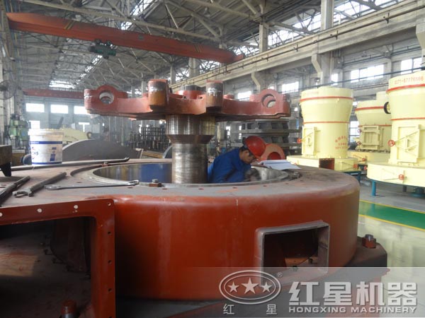 新型環保雷蒙磨生產車間 新型環保雷蒙磨生產車間