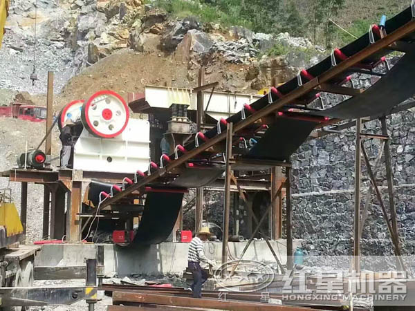 大理石破碎現場 大理石破碎現場