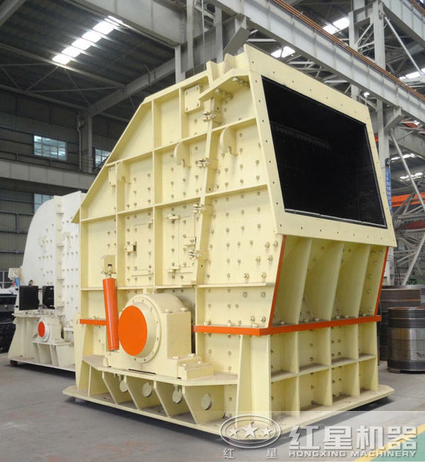 年產300萬噸反擊式破碎機