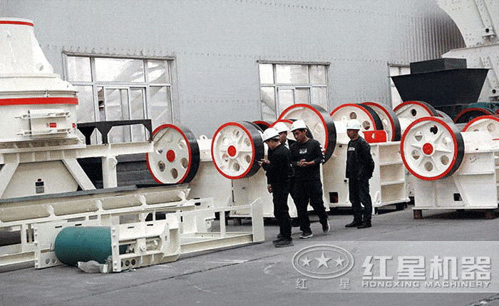 小型顎式破碎機用戶參觀