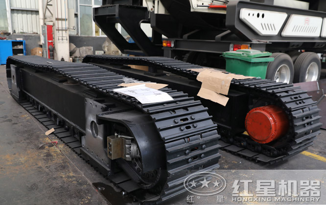 履帶配件準備組裝