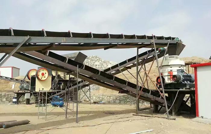 1750圓錐破碎機作業現場