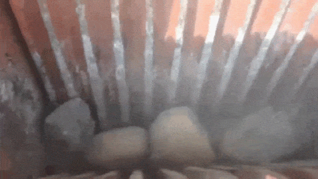 顎式破碎機(jī)打碎鵝卵石 顎式破碎機(jī)打碎鵝卵石