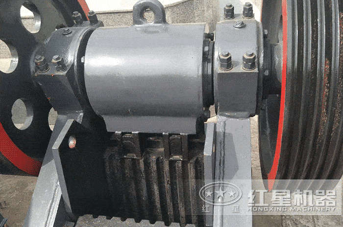 顎式破碎機(jī)進(jìn)料口 顎式破碎機(jī)進(jìn)料口