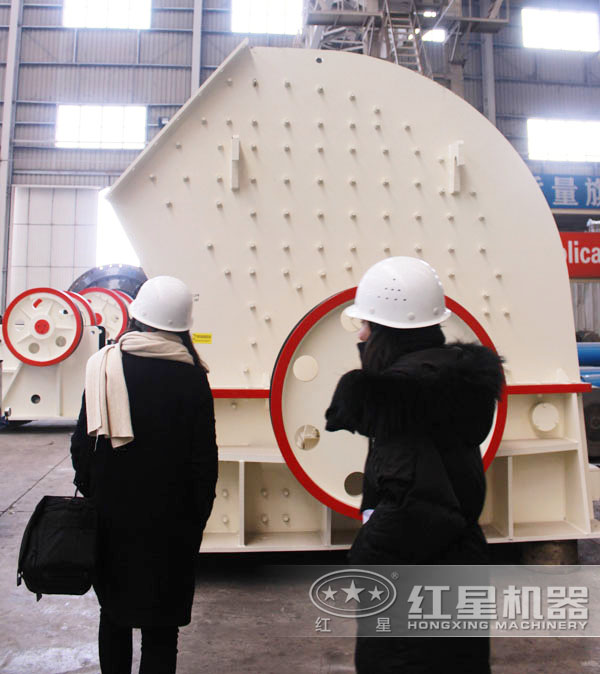 重錘碎石機(jī) 重錘碎石機(jī)